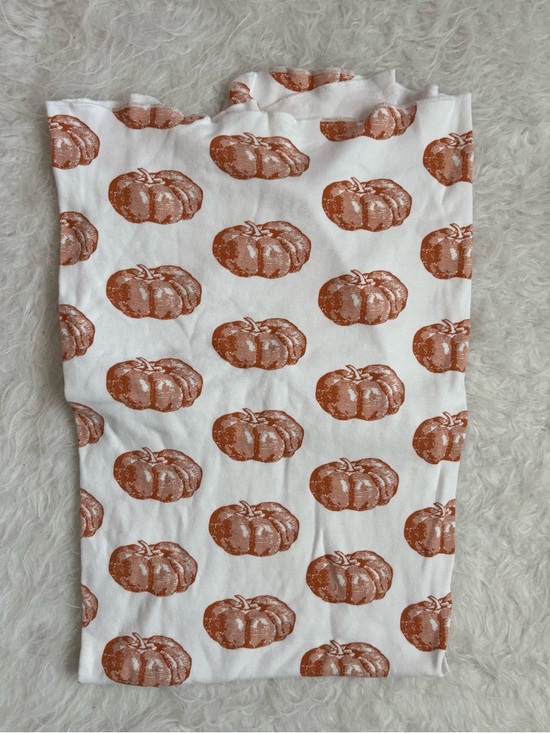 kate quinn Other - kate quinn White Baby Swaddle Blanket with Terra Cotta Pumpkin Print
